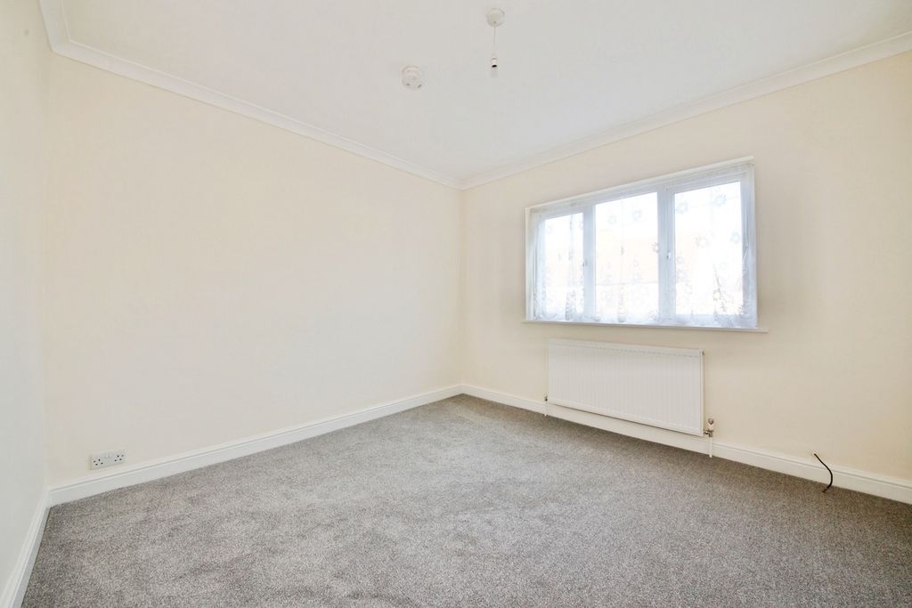 Property photo 3 of 15 Pbox-Img.Jpg