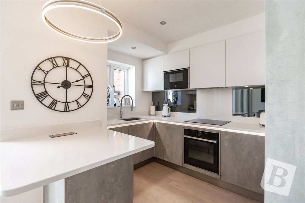 Property photo 3 of 14 Kitchen/Diner