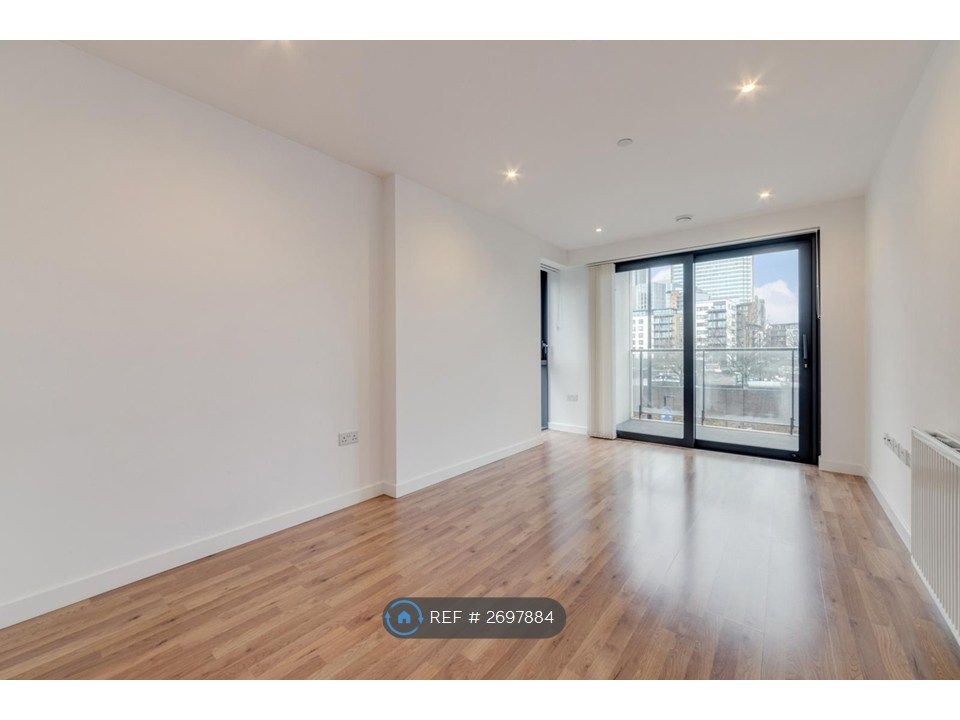 Property photo 2 of 12 Living Room