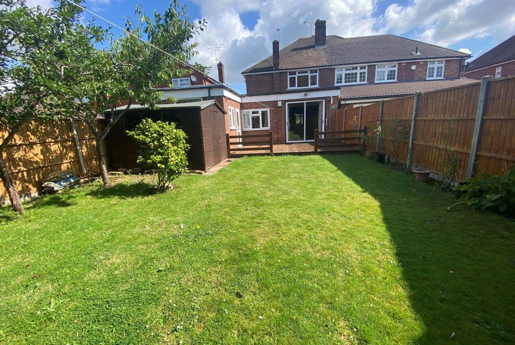 Property photo 2 of 9