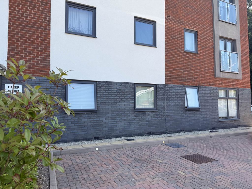 Property photo 2 of 10