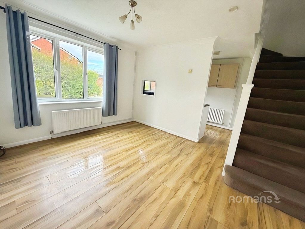 Property photo 2 of 10 Picture No. 15