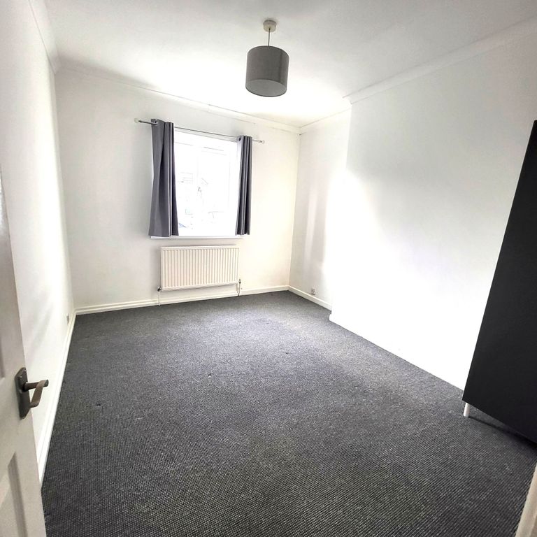 Additional image 7 of 2 bed flat to rentLewis Street, Barry CF62