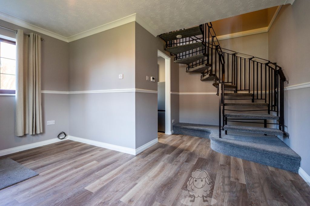 Property photo 2 of 8 Lounge-Diner