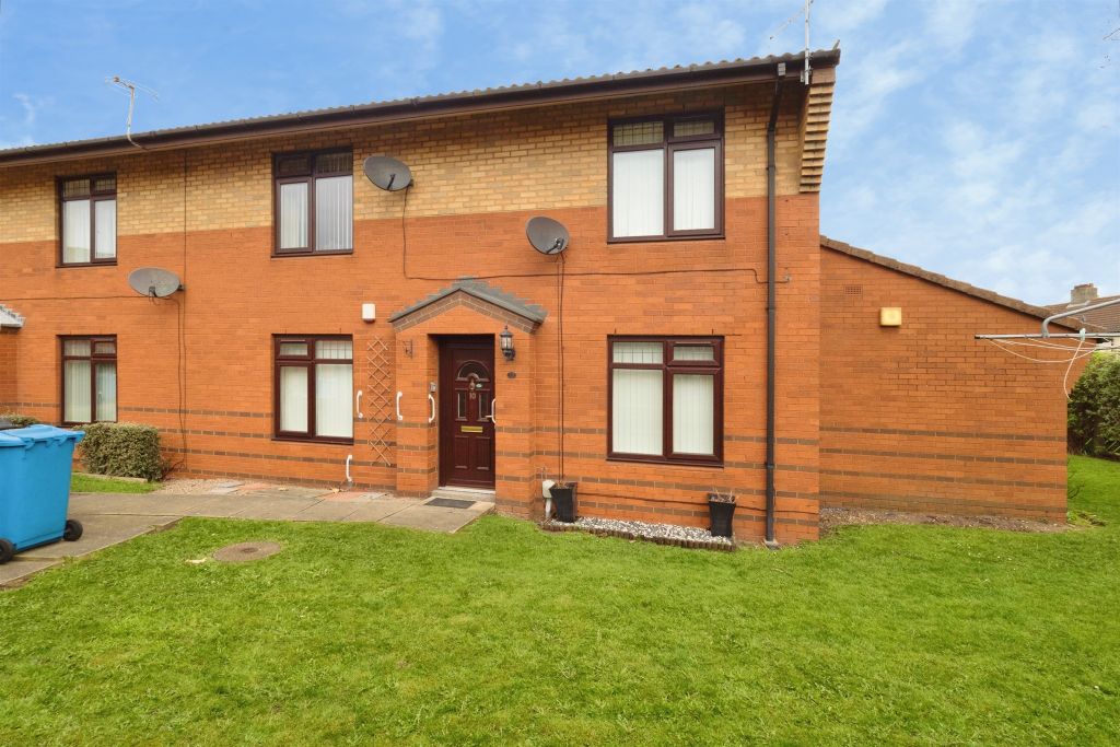 Property photo 1 of 12