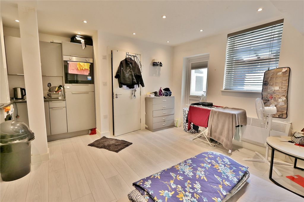 Property photo 2 of 5 Picture No. 06