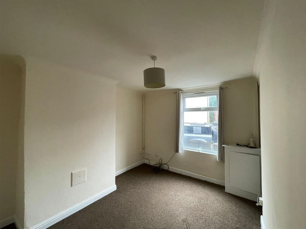 Property photo 2 of 11 B.Jpg