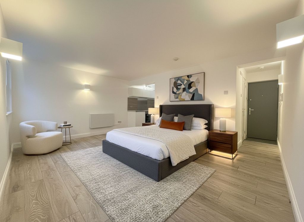 Property photo 3 of 4