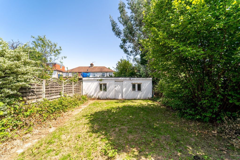 Property photo 3 of 12 Ndb08173