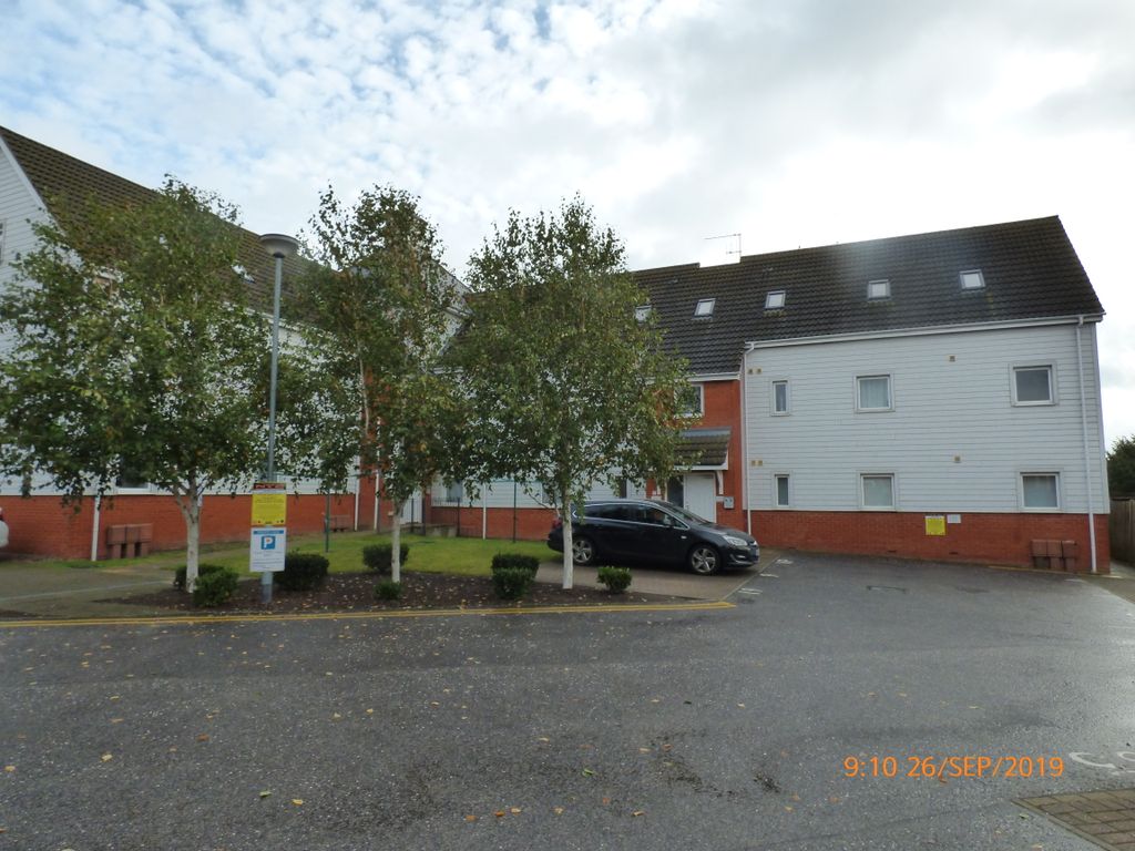 Property photo 2 of 14