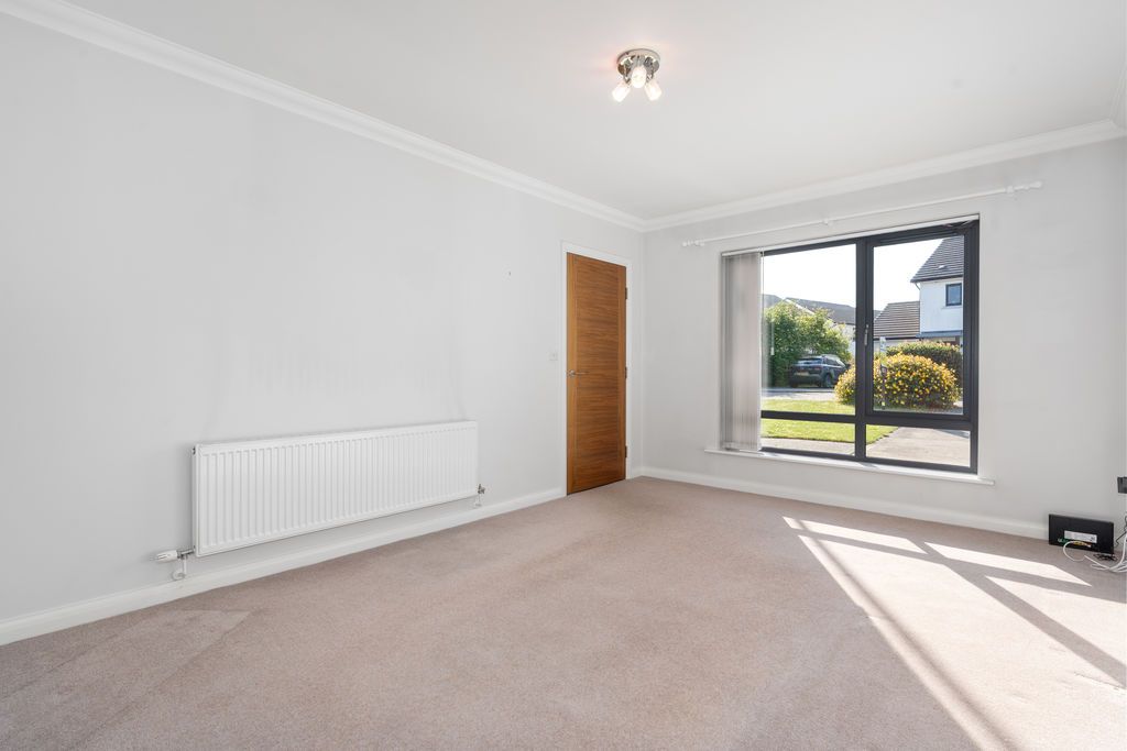 Property photo 3 of 18 Photo 3