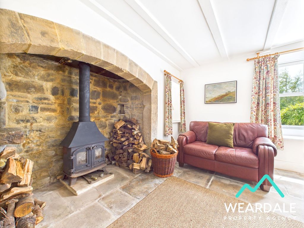 Property photo 2 of 34