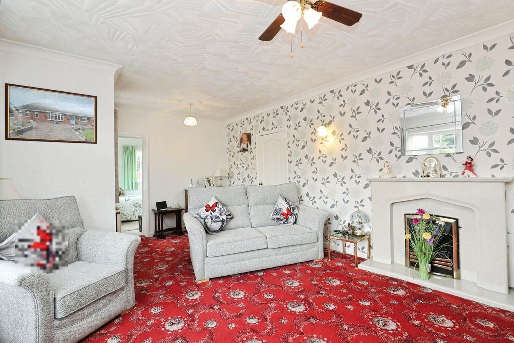 Property photo 2 of 24 Pbox-Img.Jpg