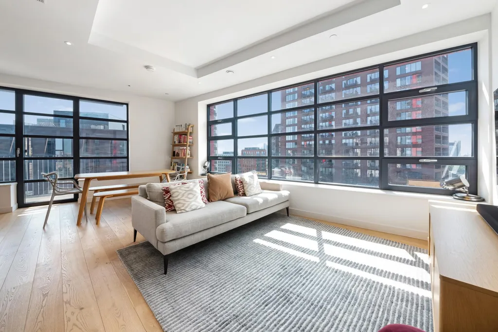 Defoe House, London City Island E14 - View 3