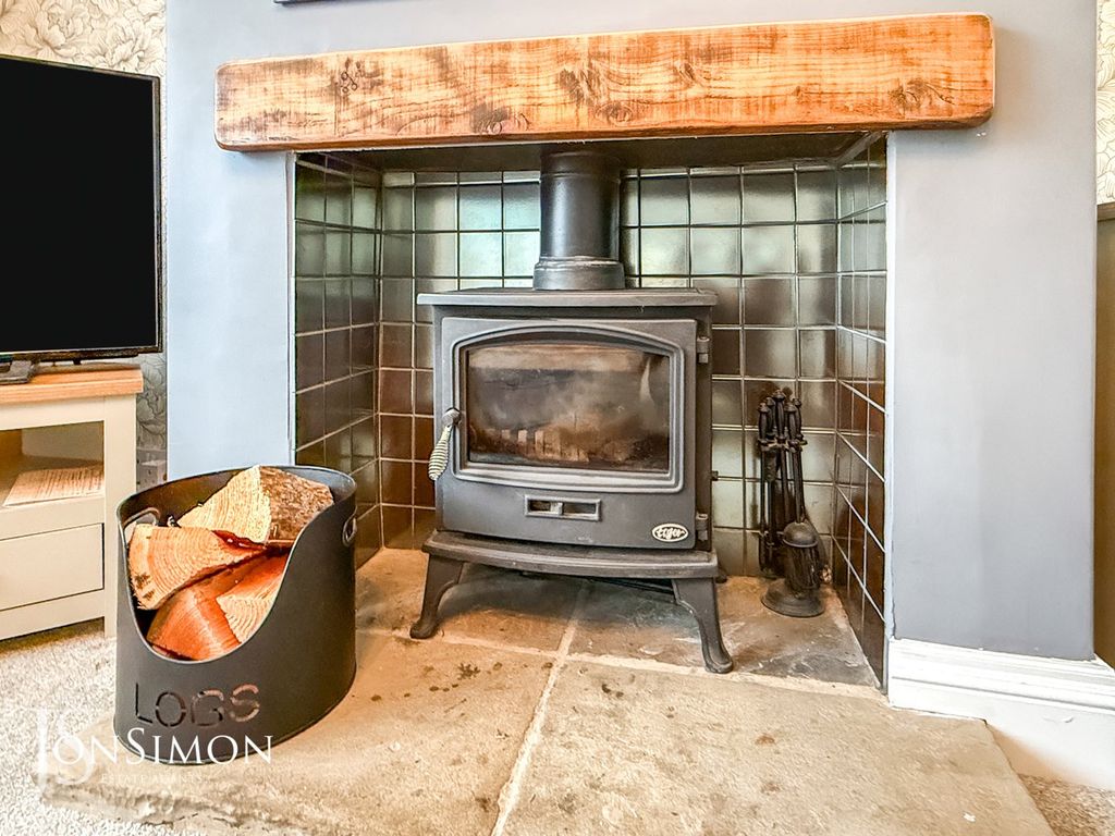 Property photo 3 of 26