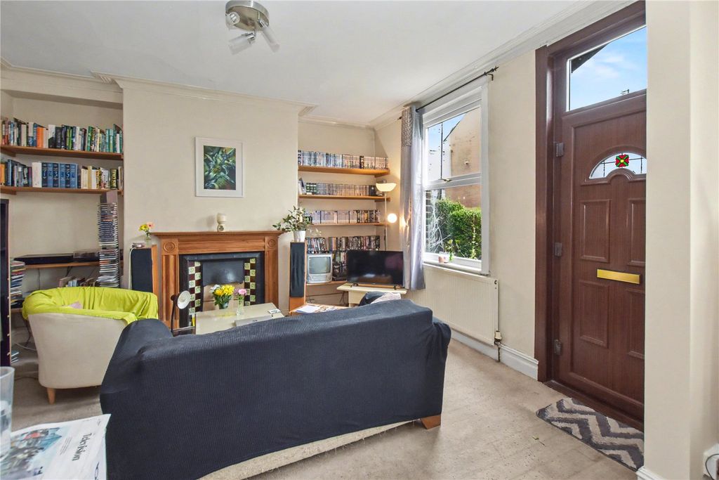 Property photo 3 of 10 Picture No. 01