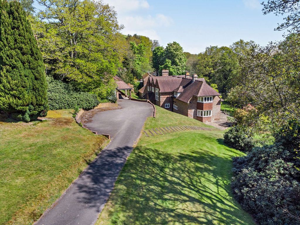 Additional image 23 of 6 bed detached house for saleBurys Bank Road, Greenham, Thatcham, Berkshire RG19