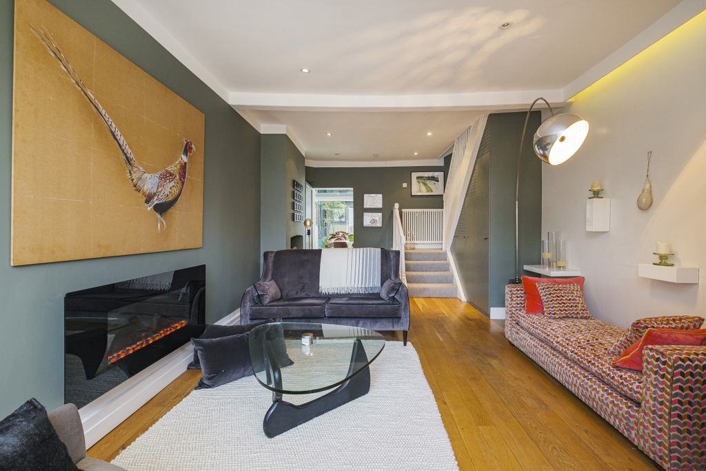 Property photo 1 of 21 Bermondsey-Street...