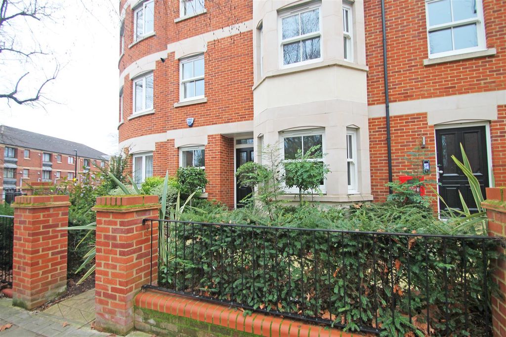 Property photo 1 of 9 Img_8578.Jpg