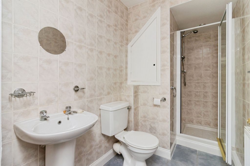 Additional image 5 of 4 bed flat for saleColley End Road, Paignton TQ3