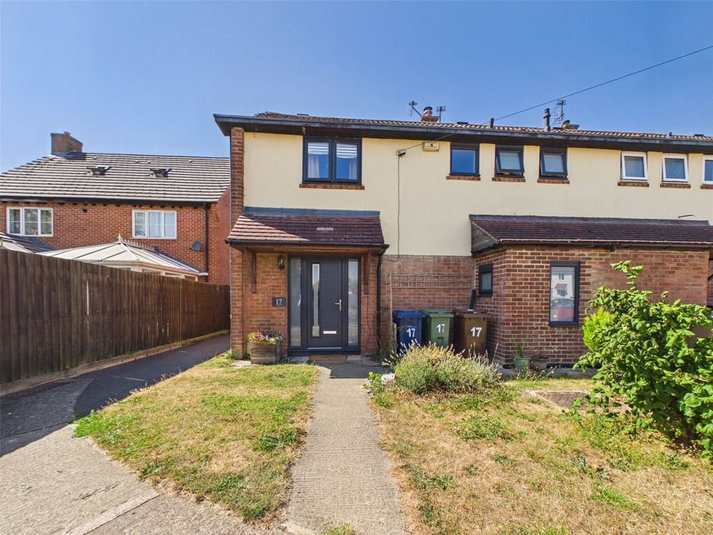 Property photo 1 of 16 Picture No. 03
