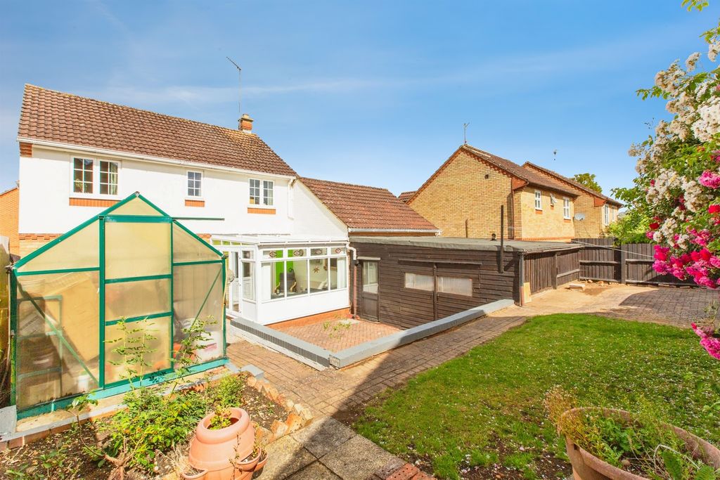 Property photo 1 of 19