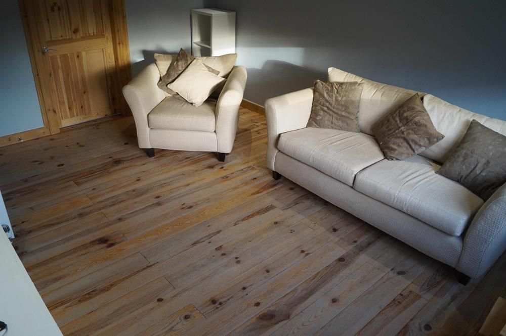 Property photo 2 of 7 Lounge