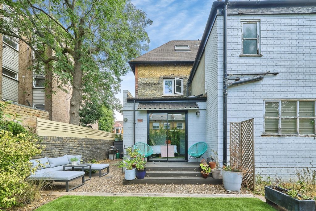 Property photo 1 of 23 Pbox-Img.Jpg