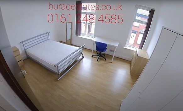 Property photo 1 of 8 Bright, Well-Kept Double Bedroom With Wooden Floor...