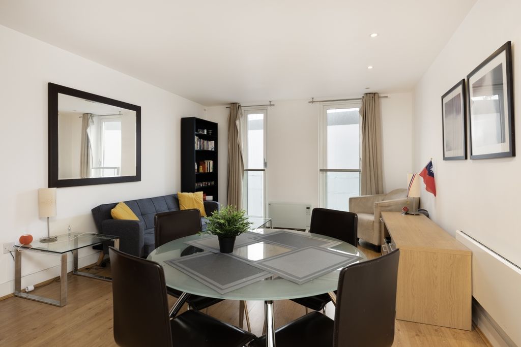 Property photo 3 of 9 Axis Court 12- Din