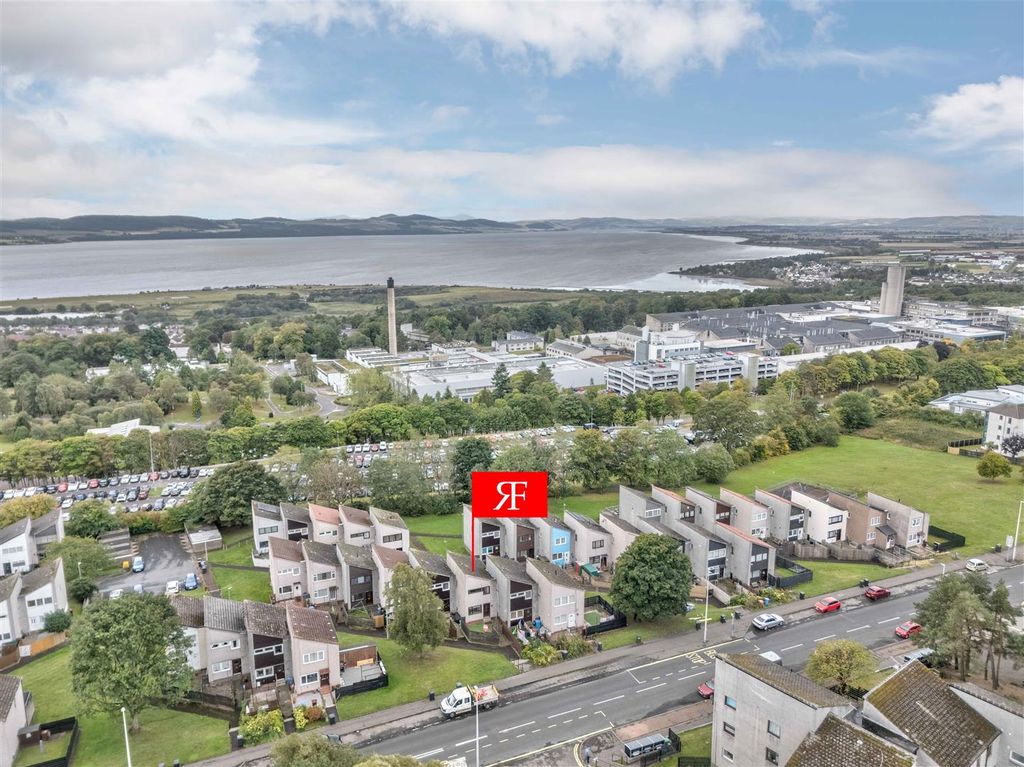 Property photo 2 of 11 112 Dickson Avenue Dundee-11.Jpg