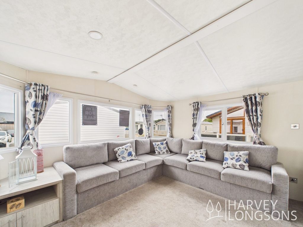 Property photo 3 of 16 Bright Open Plan Living Space In Delta Wadhurst At Felixstowe Beach