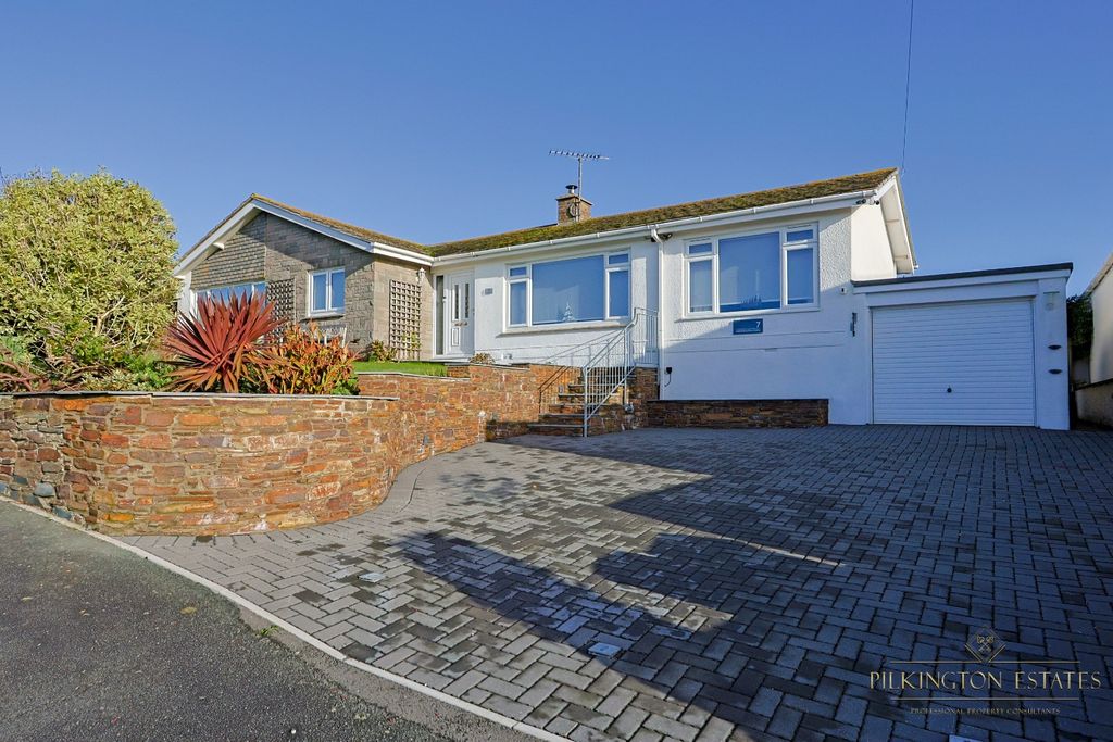 Property photo 1 of 19 4696441