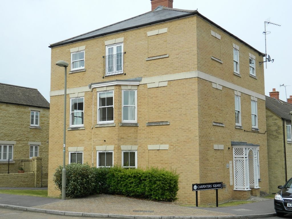 Property photo 1 of 17 Front