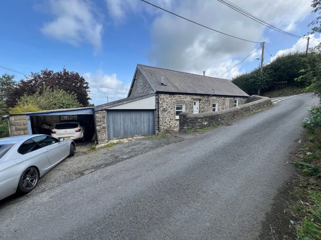 Property photo 1 of 39
