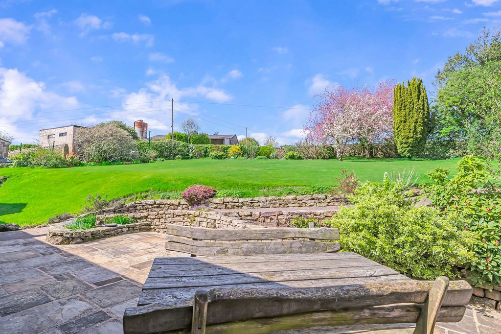 Additional image 55 of 3 bed property for saleOtley Road, Bingley BD16