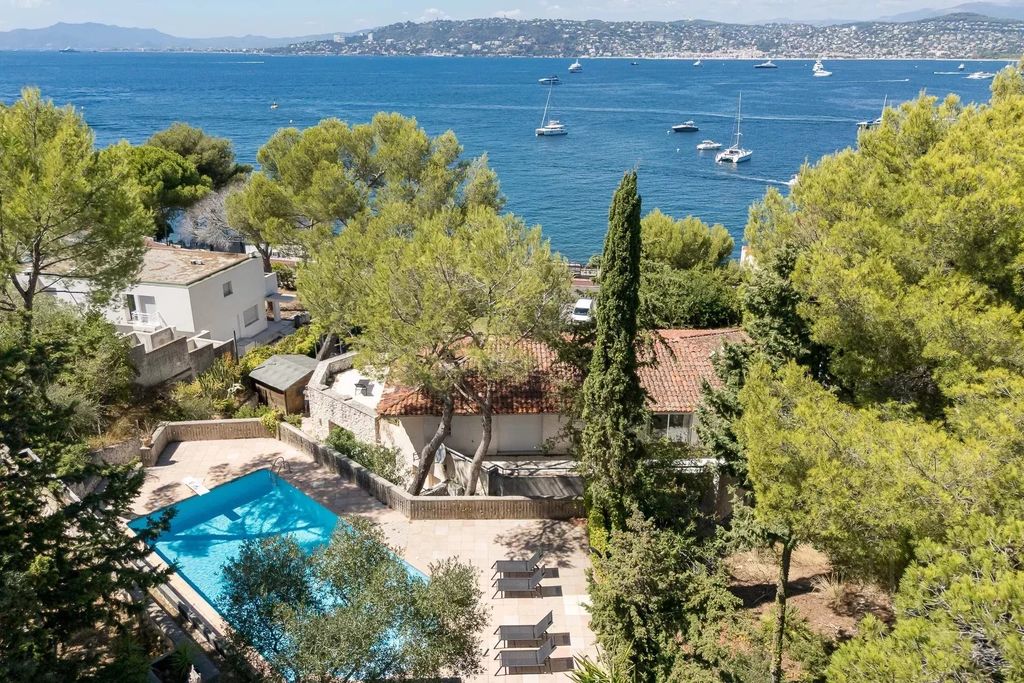 Property photo 3 of 18