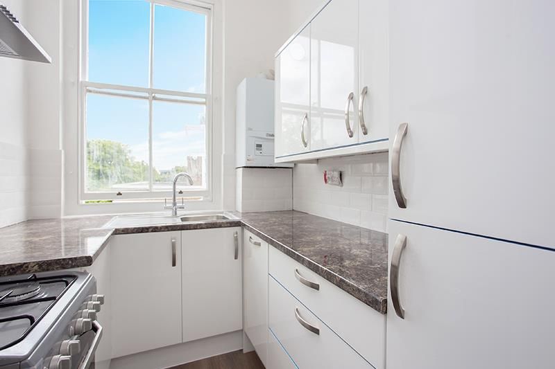 Property photo 2 of 9 Image