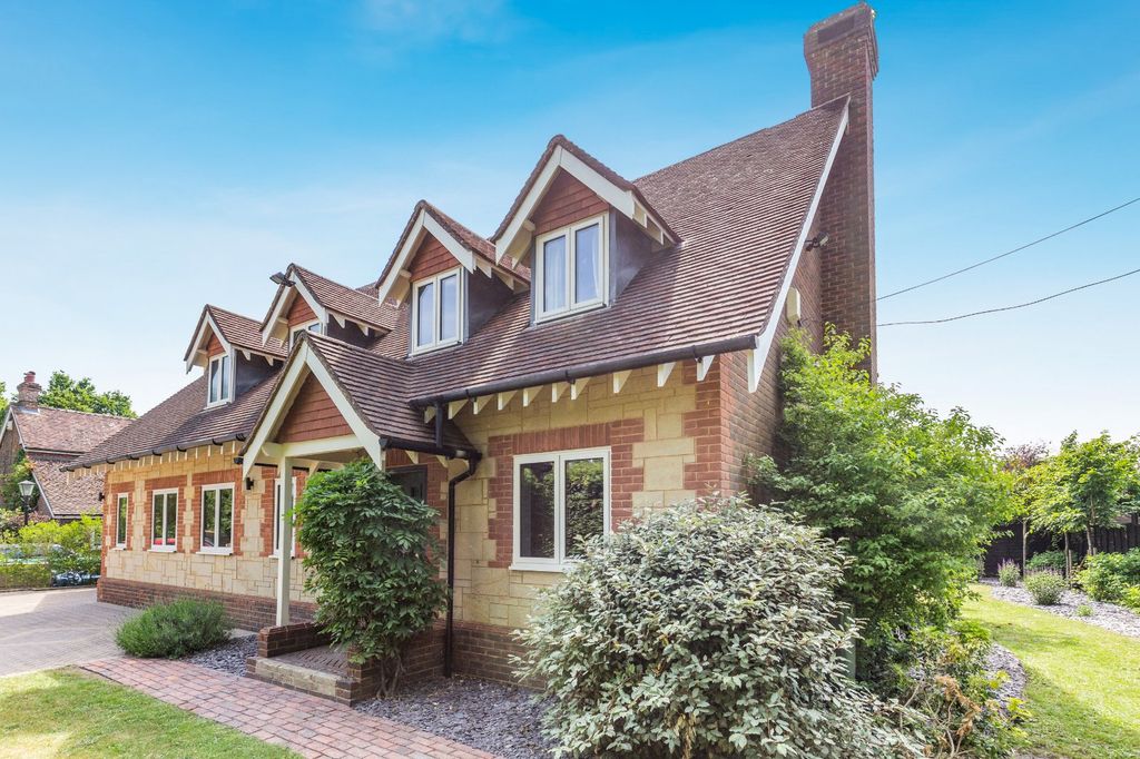 Property photo 1 of 19 Picture No. 27