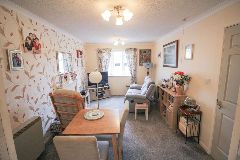 Additional image 4 of 2 bed flat for saleBirnbeck Court, Carlton Street, Weston-Super-Mare BS23