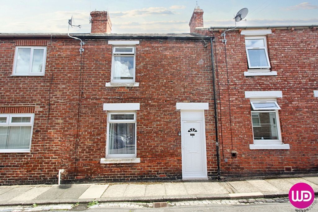 Property photo 1 of 17