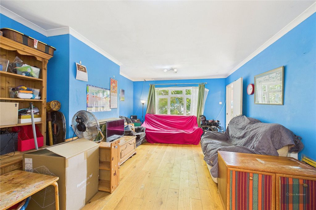 Property photo 3 of 15 Picture No. 07