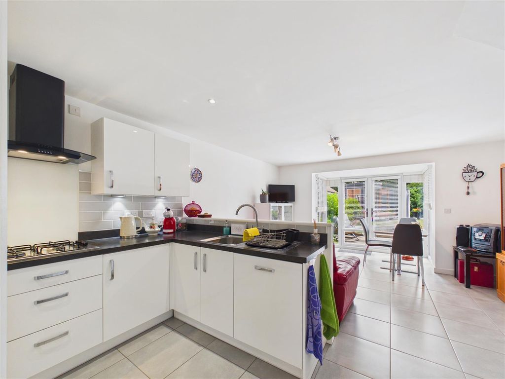 Property photo 2 of 18 Open Plan Living Kitchen