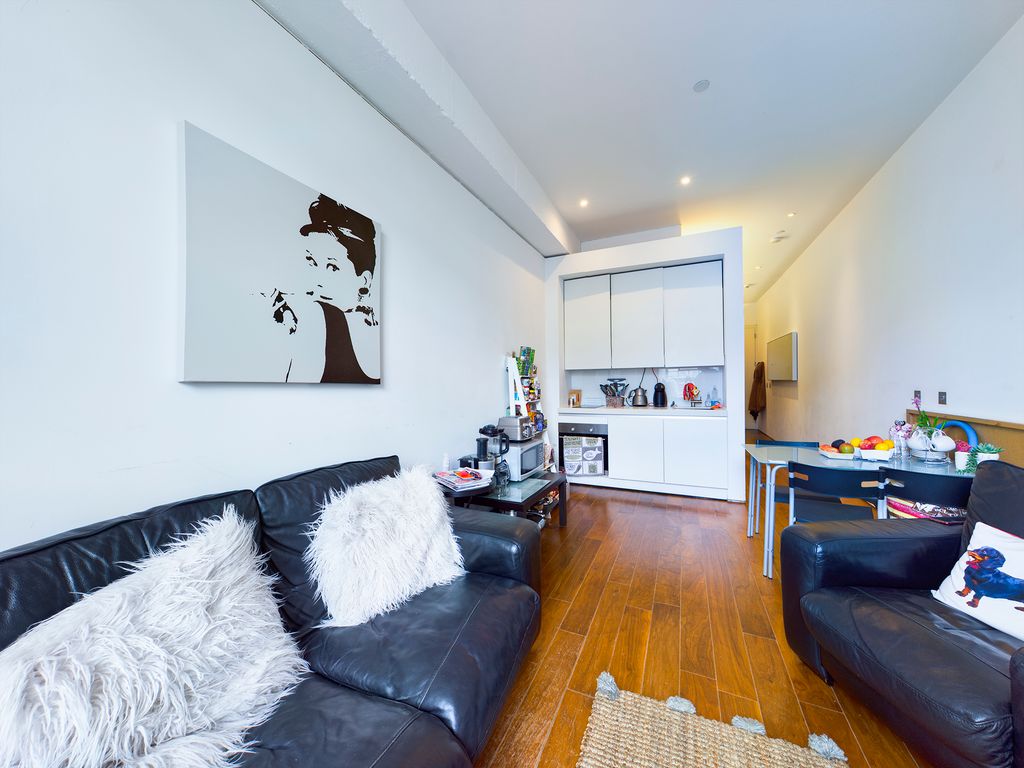 Property photo 3 of 7