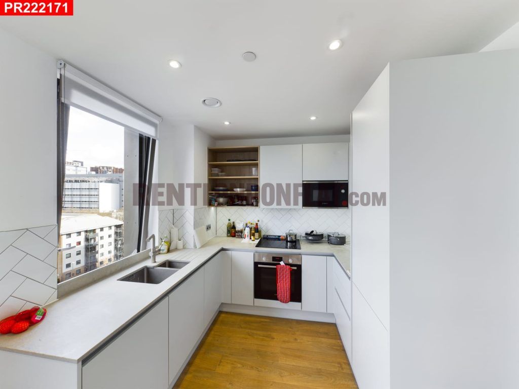 Property photo 2 of 5