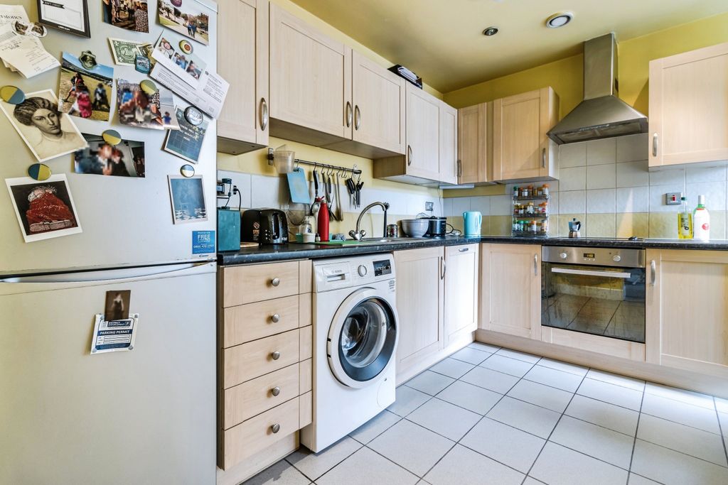 Property photo 3 of 22 Photography
