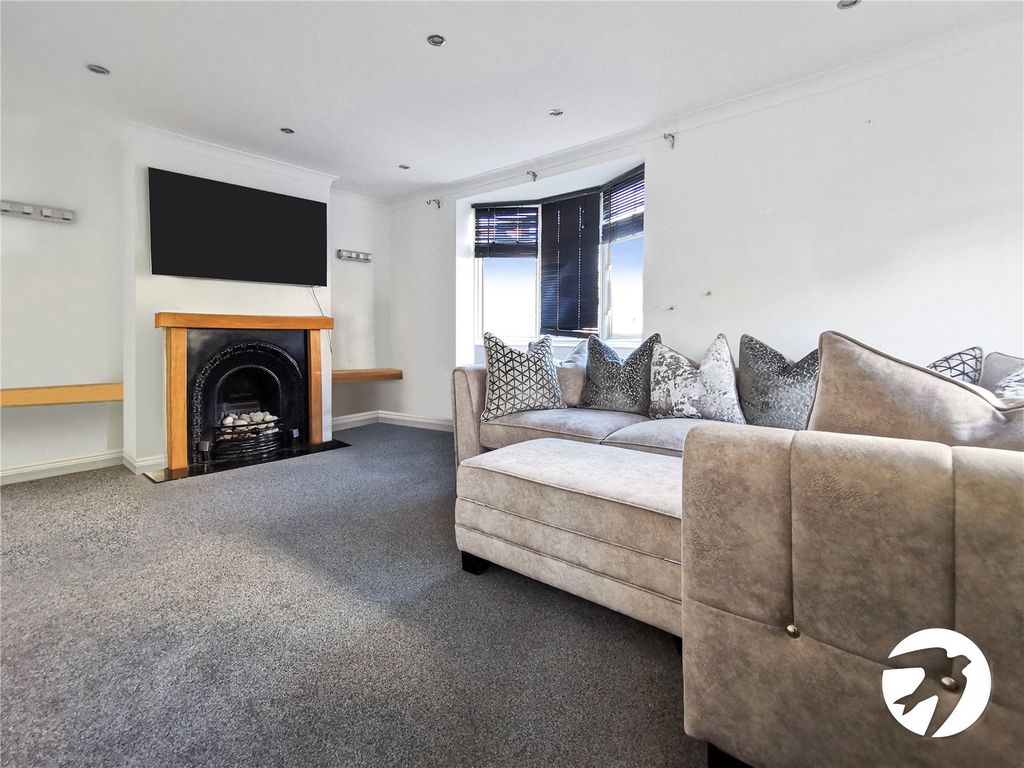 Property photo 2 of 16 Picture No. 07