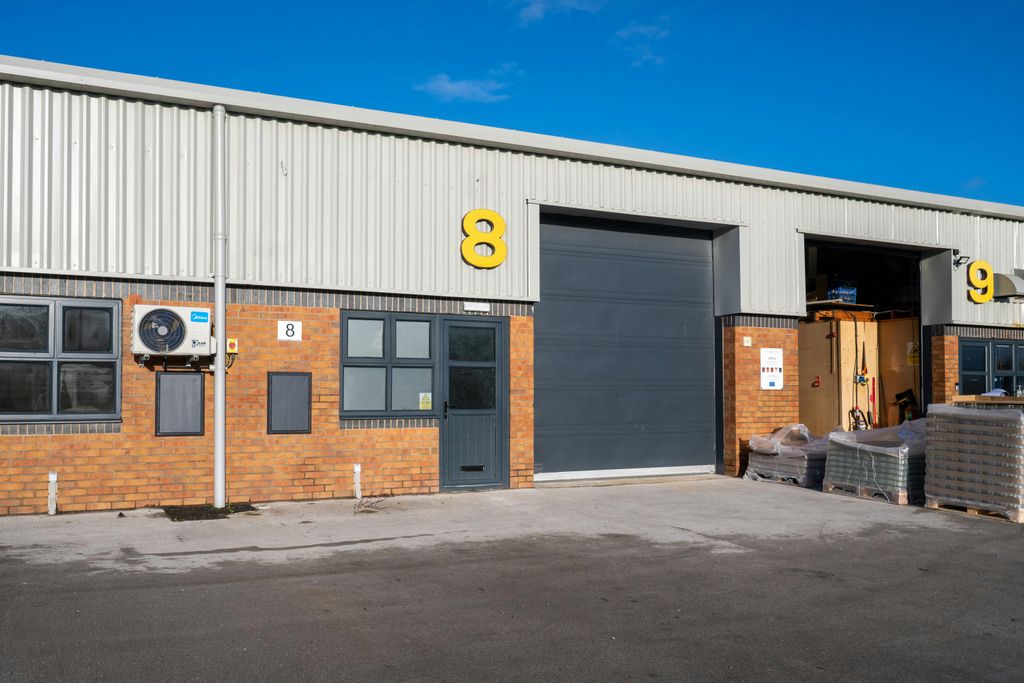 Property photo 1 of 2 York_North_8-15_001.Jpg