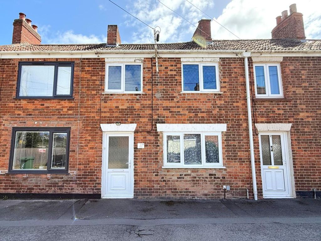 Property photo 1 of 18 Front (Exterior)