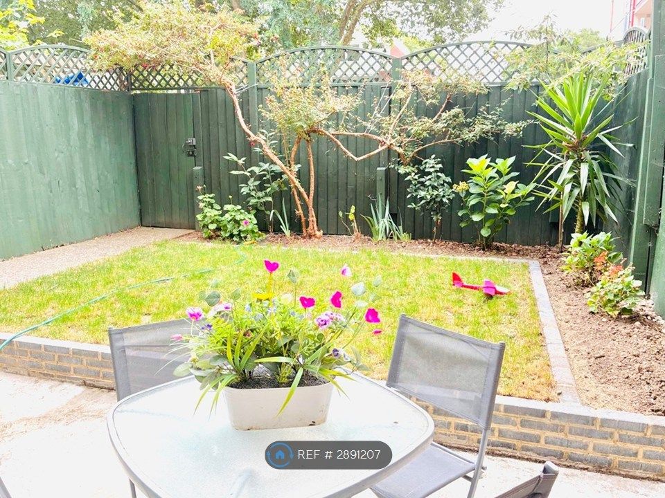 Property photo 1 of 23